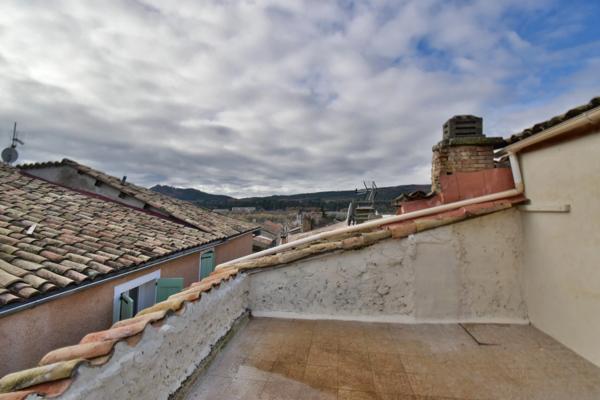 Immeuble à vendre VOLONNE (04)