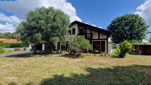 Dax (40100) Maison familiale Proche toutes commodités et futur golf - DAX - QUARTIER SAUBAGNACQ