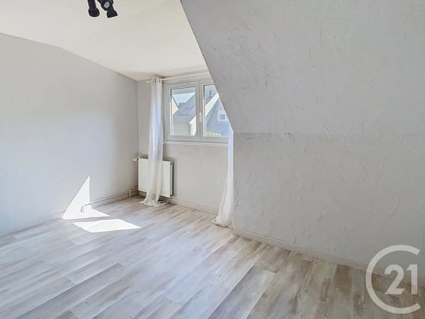 Maison à vendre  4 pièces - 98,58 m 2   TRELIVAN  - 22