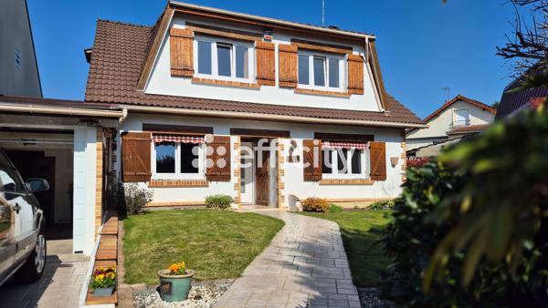 Maison 7 pièces - 158 m²