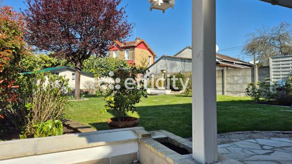 Maison 7 pièces - 158 m²