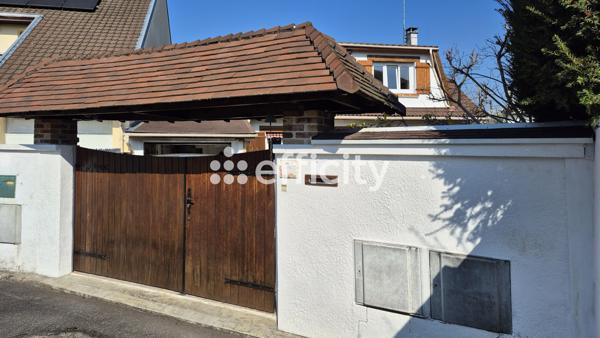 Maison 7 pièces - 158 m²