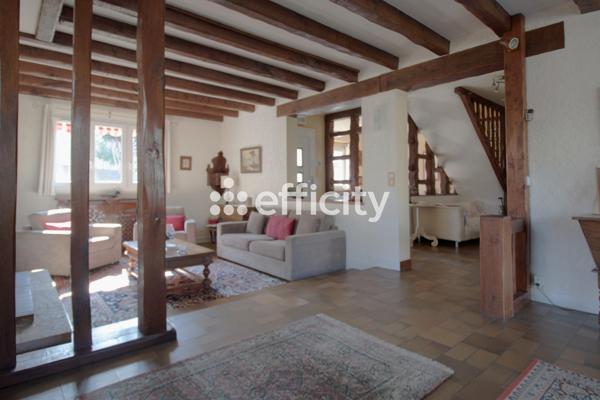 Maison 7 pièces - 158 m²
