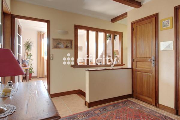 Maison 7 pièces - 158 m²