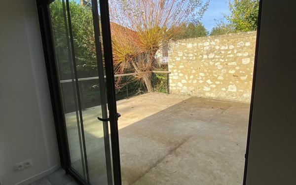 Appartement à louer    4 pièces • 131 m2 Nogent-le-Rotrou