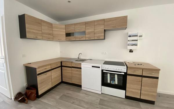 Appartement à louer    4 pièces • 131 m2 Nogent-le-Rotrou