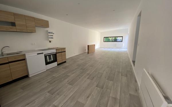 Appartement à louer    4 pièces • 131 m2 Nogent-le-Rotrou