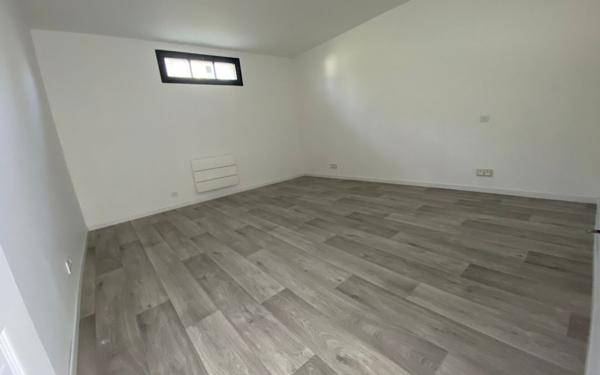 Appartement à louer    4 pièces • 131 m2 Nogent-le-Rotrou