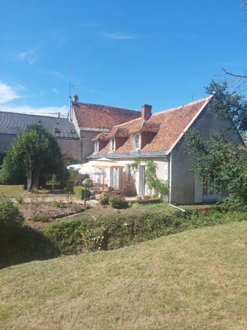 Maison à vendre à La Croix en Touraine - 7 pièces avec piscine