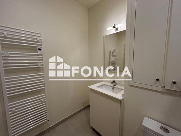 Location Studio 35.2 m² - Auray 56400