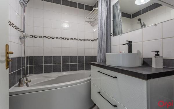 Appartement à vendre    3 pièces • 63,93 m2 Sainte-Geneviève-des-Bois