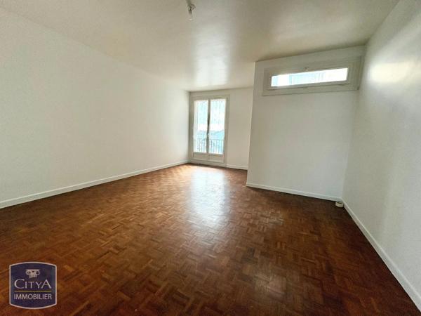 Appartement à louer 3 pièces 75.96m²