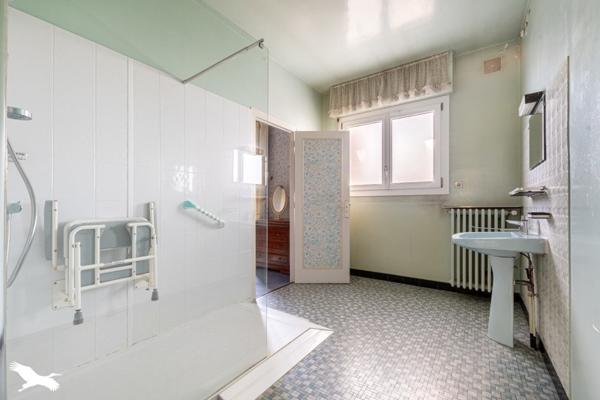 Maison 296 520 € Isle 6 p 190 m² DPE F