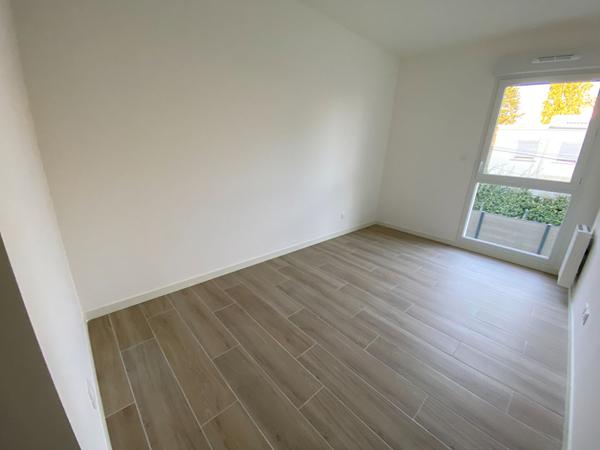 APPARTEMENT 65.5M² AV BALCON