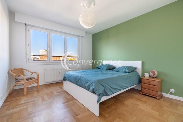 Appartement 5 pièce(s) 3 chambre(s) 100.62 m²