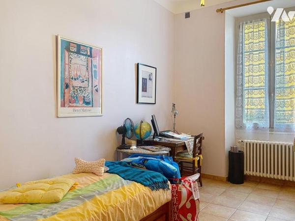 APPARTEMENT 3 PIECES AVEC JARDIN QUARTIER STANISLAS