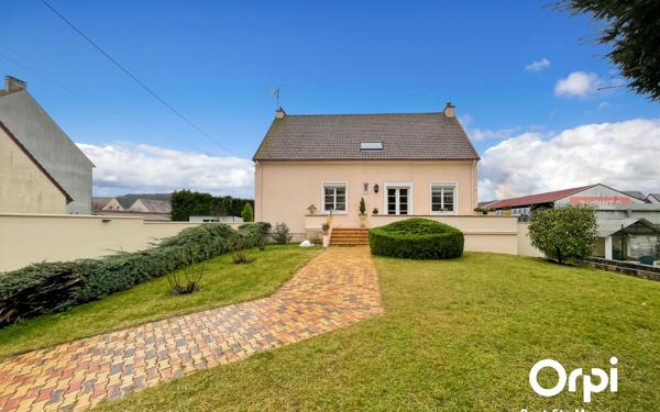 Maison à vendre    6 pièces • 160 m2 Pont-Sainte-Maxence