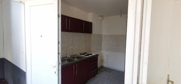 Immeuble à GONESSE, 95500 - 267m²