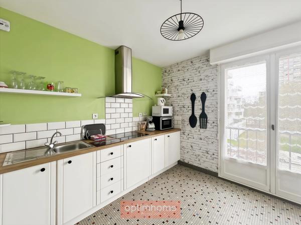 Rennes - T2 lumineux - BBC – Dernier étage – Balcon – Métro A - Libre - Investissement ou premier achat