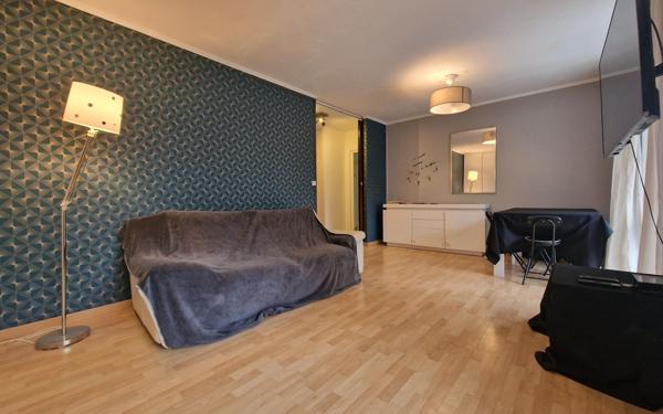 Appartement à vendre    3 pièces • 68,23 m2 Vaires-sur-Marne