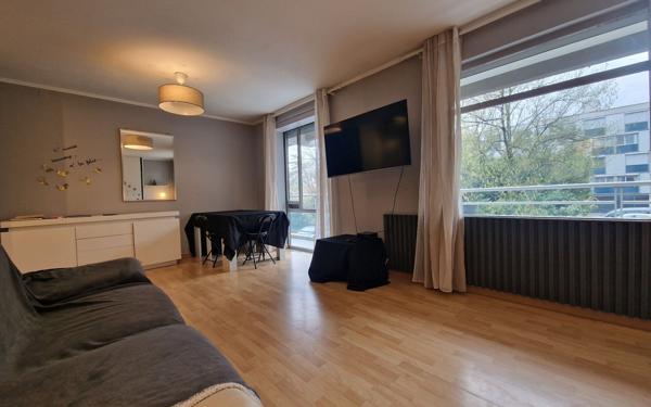 Appartement à vendre    3 pièces • 68,23 m2 Vaires-sur-Marne