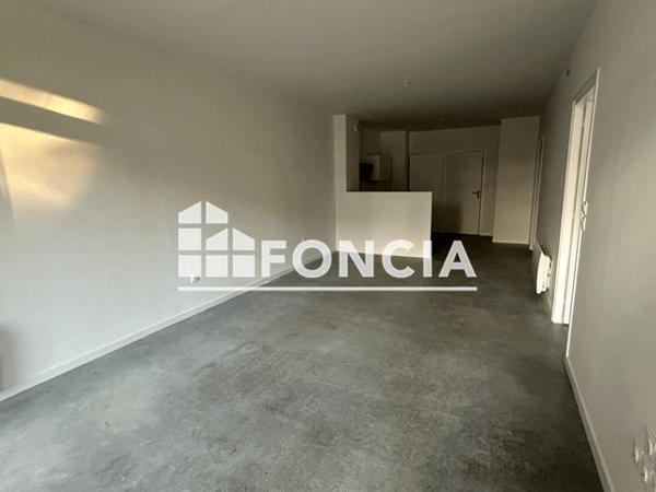 Location Appartement 2 pièces 60.6 m² - Roubaix 59100