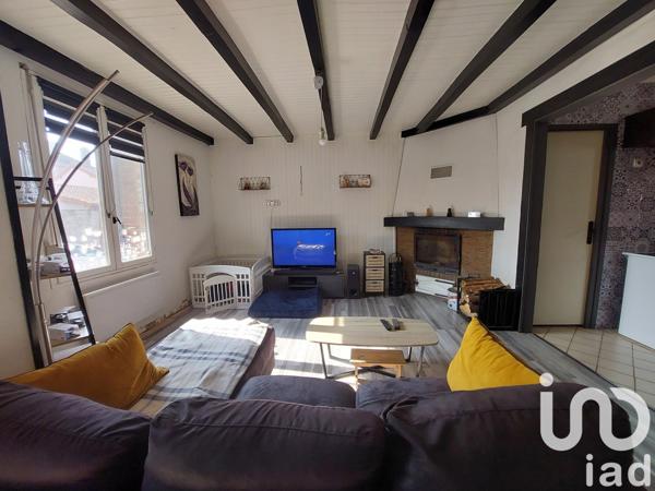 Maison 4 pièces de 78 m² à Roisel (80240)