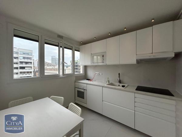 Appartement à louer 1 pièce 45.65m²