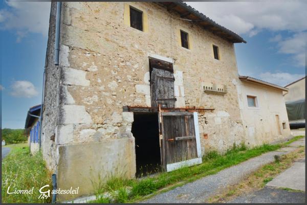 Maison de bourg en pierre avec dépendance à vendre 4 pièces à Saint-Antoine-de-Breuilh (24)