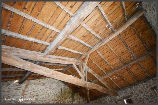 Maison de bourg en pierre avec dépendance à vendre 4 pièces à Saint-Antoine-de-Breuilh (24)