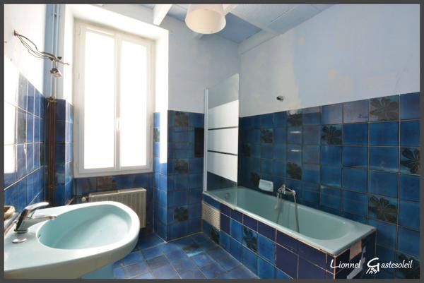 Maison de bourg en pierre avec dépendance à vendre 4 pièces à Saint-Antoine-de-Breuilh (24)