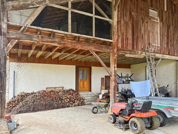 Immeuble de rapport - 580 m2 - RIGUEPEU - 4 logements avec jardin