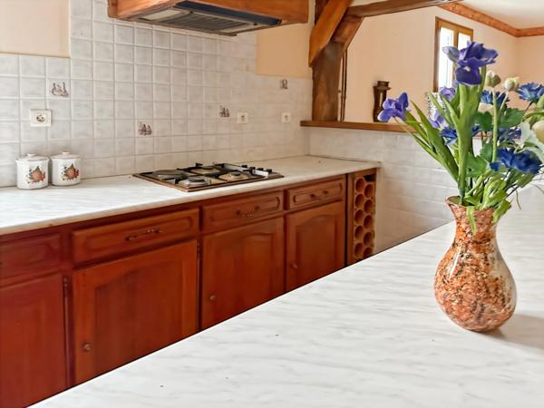 Immeuble de rapport - 580 m2 - RIGUEPEU - 4 logements avec jardin