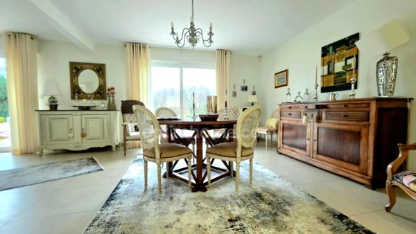 Maison à vendre 7 pièces SAINT-AVE 56890 Morbihan Bretagne Sud