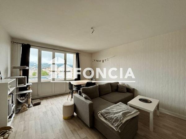 Location Appartement 4 pièces 74.8 m² - 68 RUE DE NOHANENT Clermont Ferrand 63100