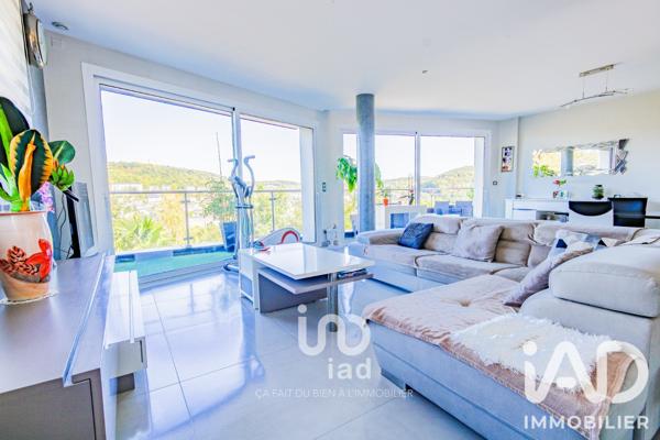 Maison à vendre 6 pièces 145 m² Saint-Léger-du-Bourg-Denis