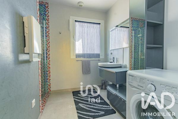 Maison à vendre 6 pièces 145 m² Saint-Léger-du-Bourg-Denis