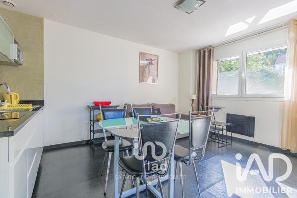 Maison à vendre 6 pièces 145 m² Saint-Léger-du-Bourg-Denis