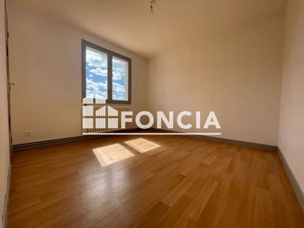 Location Maison 4 pièces 92.7 m² - 8 RUE GEORGES CLEMENCEAU Pezens 11170