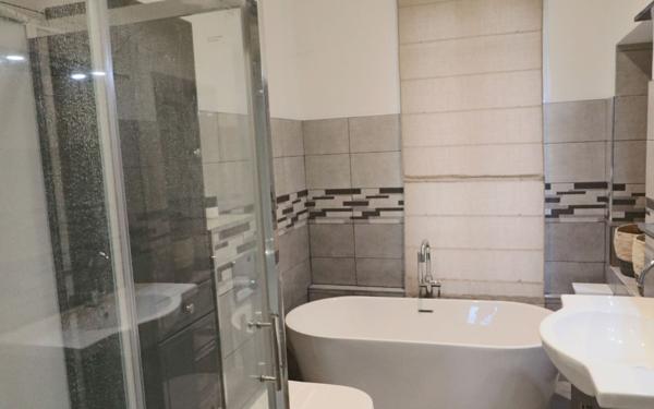 Maison à vendre    7 pièces •  Bourret