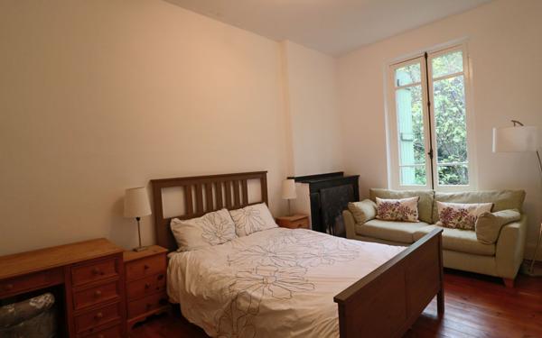 Maison à vendre    7 pièces •  Bourret