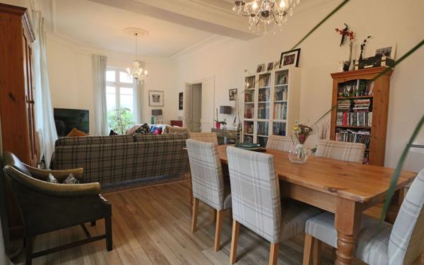 Maison à vendre    7 pièces •  Bourret