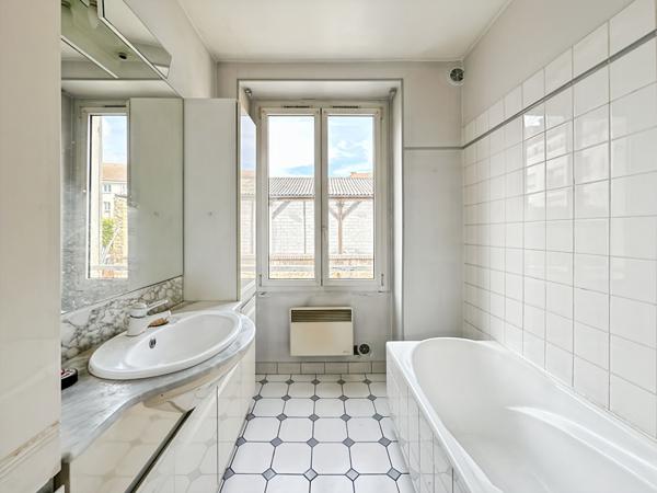 Appartement 4 pièce(s)