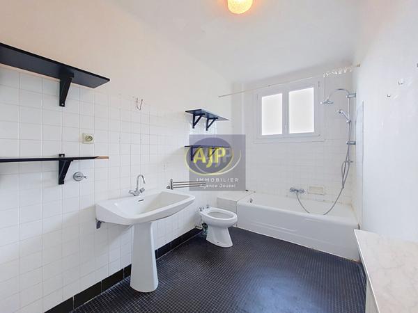 Appartement à vendre Nantes - 4 pièces, 115m² avec 3 chambre(s) à 328 600€ - AJP Immobilier Nantes Jouzel