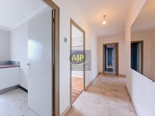 Appartement à vendre Nantes - 4 pièces, 115m² avec 3 chambre(s) à 328 600€ - AJP Immobilier Nantes Jouzel