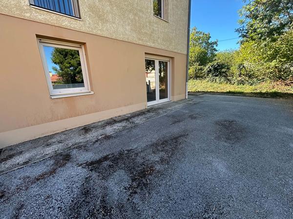 Douvres - Appartement T2 avec extérieur privatif  et stationnement