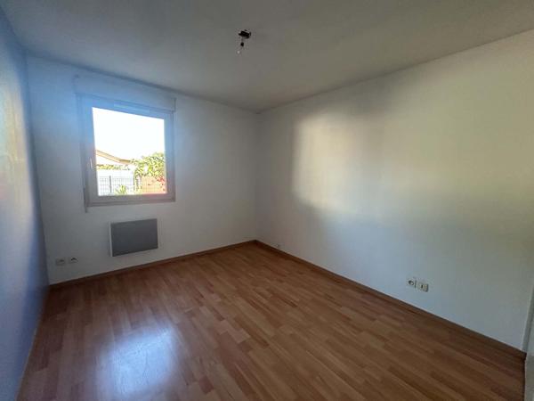 Douvres - Appartement T2 avec extérieur privatif  et stationnement