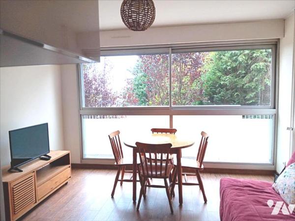 PROXIMITE MONT SAINT AIGNAN F2 MEUBLE EN PARFAIT ETAT