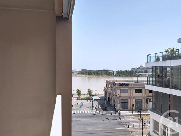 Appartement T3 à vendre  3 pièces - 63,82 m 2   BORDEAUX  - 33