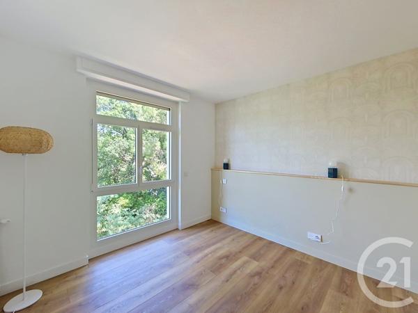 Appartement T3 à vendre  3 pièces - 69,69 m 2   ARCACHON  - 33